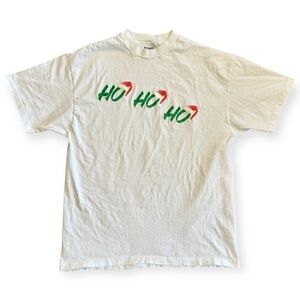 Vintage Single Stitch Festive White Holiday T-Shirt with Green and Red Accents